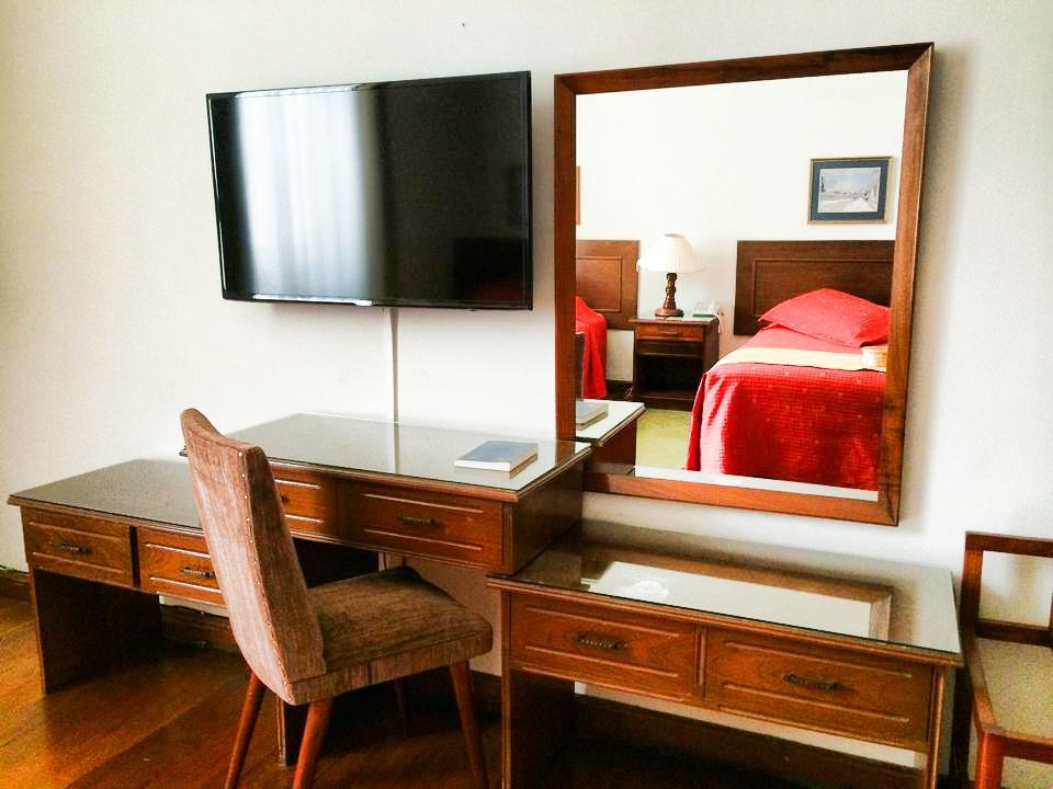 Hotel Victoria Plaza ตาริฮา ภายนอก รูปภาพ